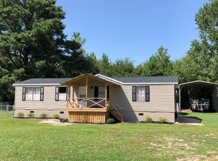 1492 Taw Caw Dr, Summerton, SC 29148