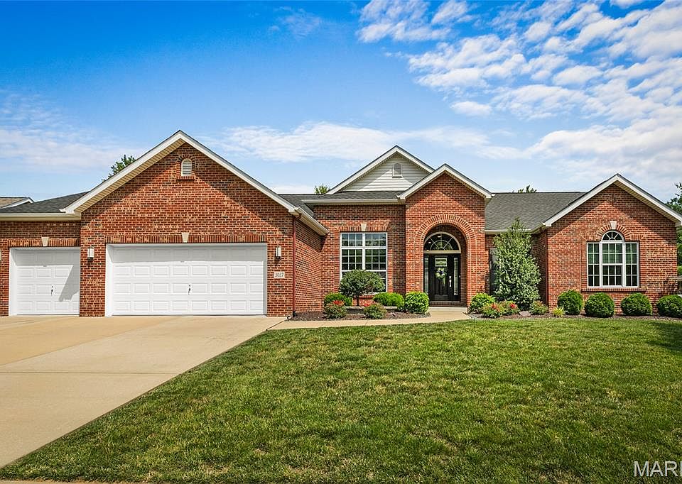 1st image of 3037 Roan Hill Dr