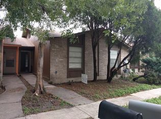 1225 Klondike St, San Antonio, TX 78245