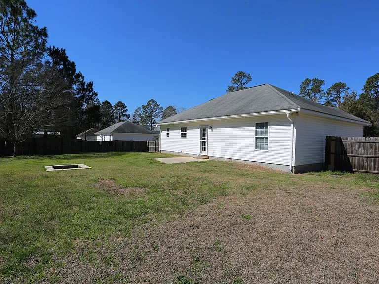 343 Longwood Dr — Photo 30