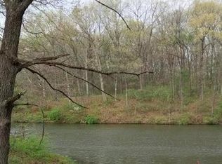 7641 S Panther Creek Rd, Mount Olive, IL 62069