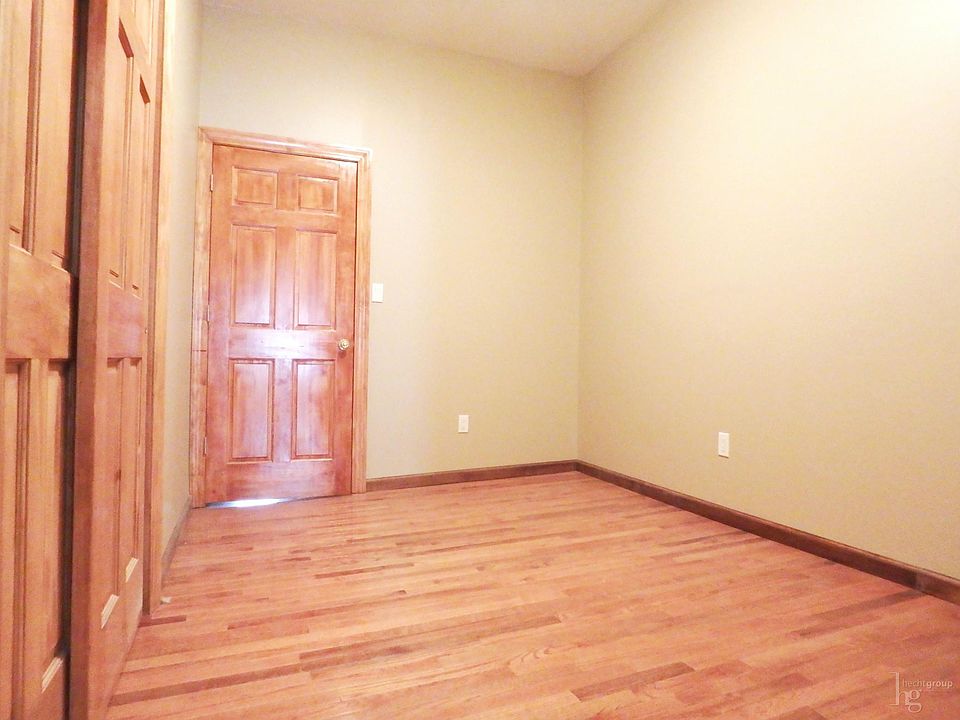 2nd image of 3181 43rd St APT 1