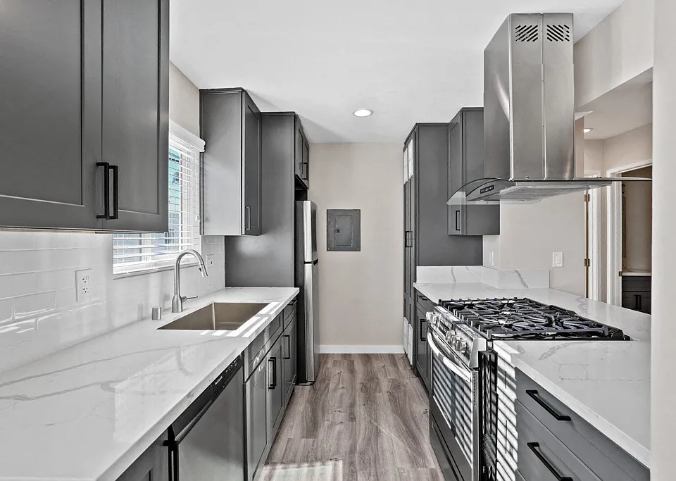 316 Beach Apartments