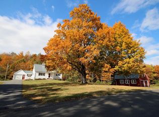 1376 Skyline Dr, Springfield, VT 05156