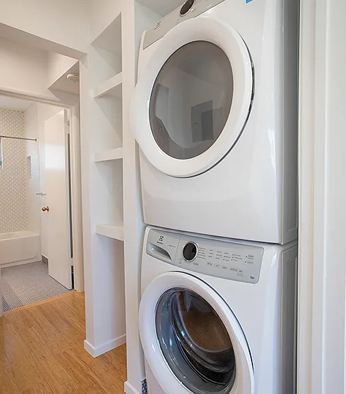 646 N La Fayette Park Pl #7 — Photo 11