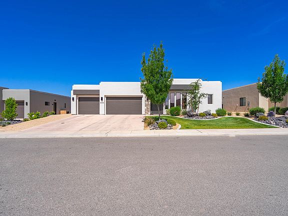 3rd image of 5459 N Northgate Peaks Dr
