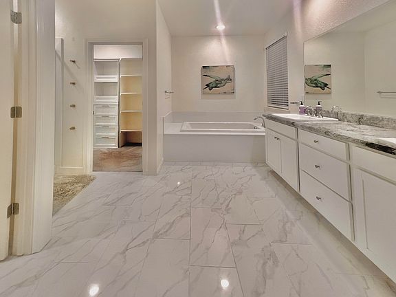 2nd image of 9283 Wild Lilac Cir