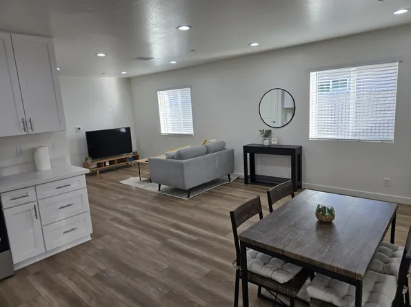 916 W Atkins Ave #C, Ridgecrest, CA 93555