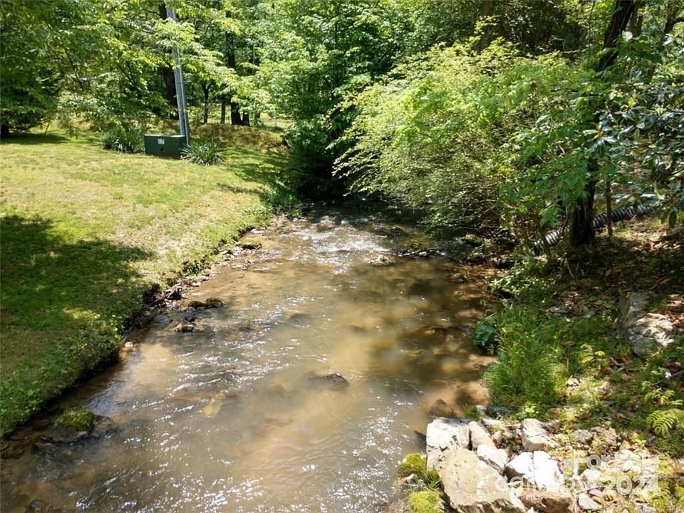 2nd image of 135 Mountaintop Pkwy #19