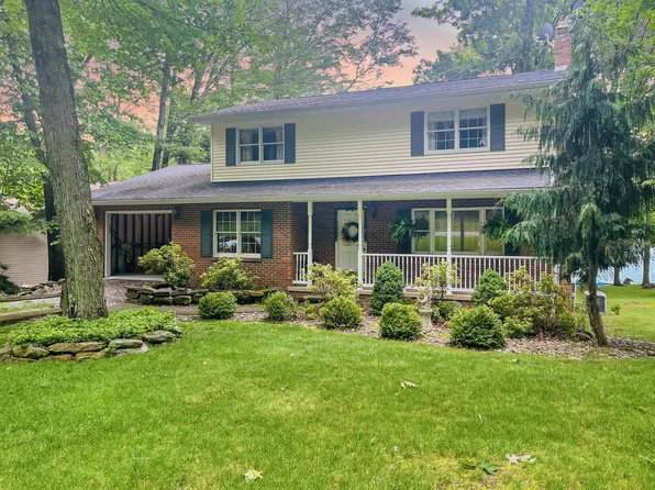 12967 Treasure Lake Rd, Du Bois, PA 15801