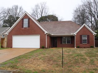 9148 Shadow Oaks Ln, Olive Branch, MS 38654
