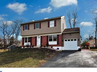 1215 Harwood Rd, Bensalem, PA 19020