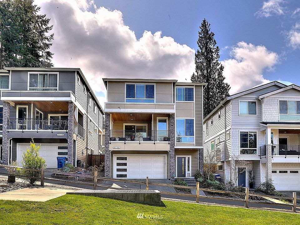 Spectacular unobstructed view of Star Lake from all 3 floors. 