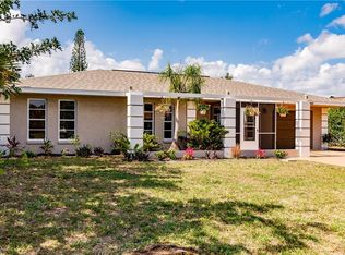 9065 Pineapple Rd, Fort Myers, FL 33967