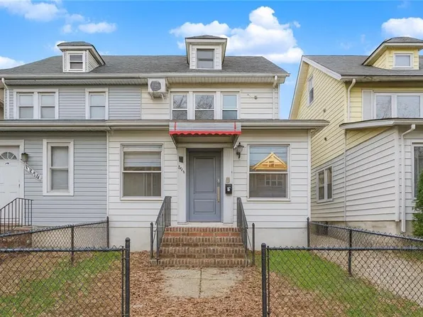 1242 E 10th St, Brooklyn, NY 11230