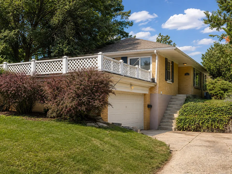 354 Indian Dr