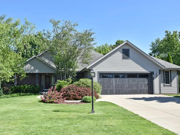 W242N7342 Old Oak DRIVE, Sussex, WI 53089