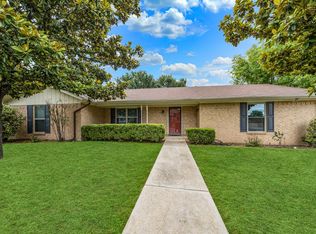 201 Stephanie Dr, Kerrville, TX 78028