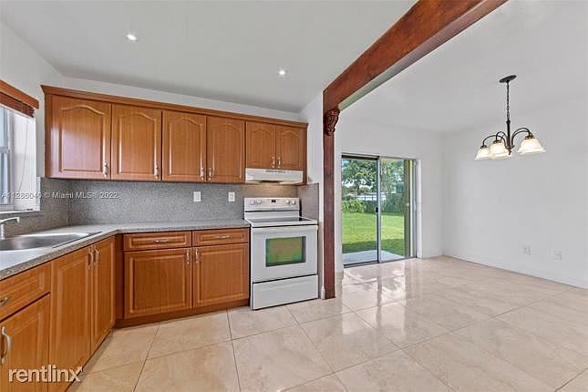 1st image of 4335R NW 200th St