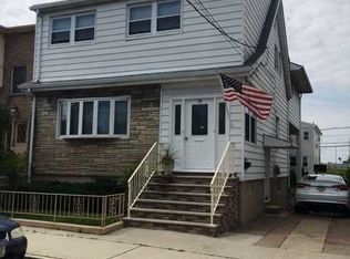 38 Mitchell St, Lodi, NJ 07644