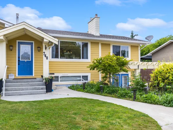 740 Ace Rd, Kelowna, BC V1X 4C5