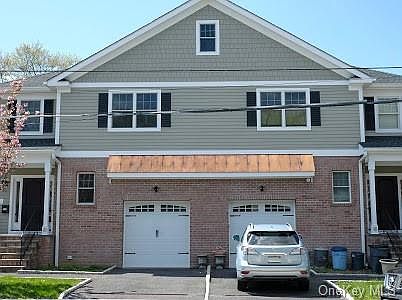 1st image of 4 Rose Ave