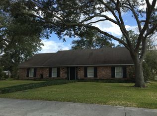 115 E Killarney Dr, Thibodaux, LA 70301