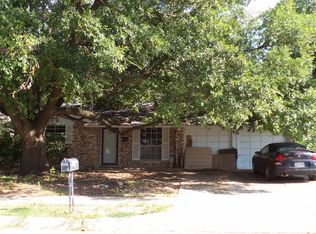 2224 Skylark Dr, Arlington, TX 76010