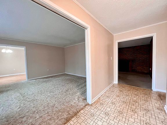 2nd image of 1116 Palomino Dr