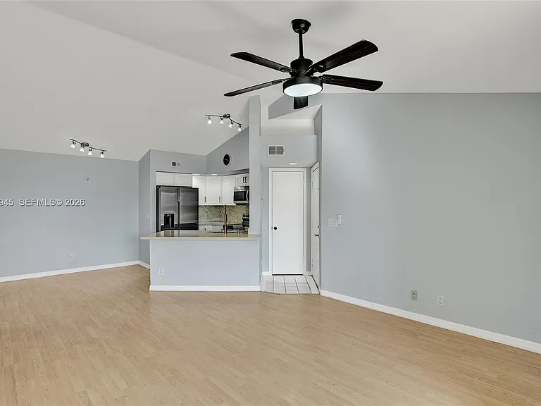 12760 Vista Isles Dr #721 — Photo 16