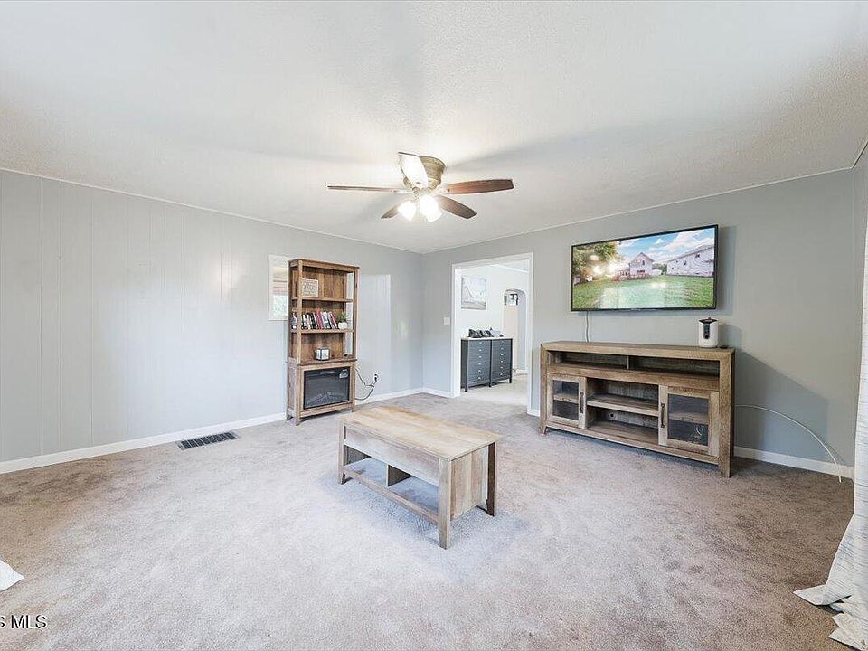 19th image of 507 Ralston Ave