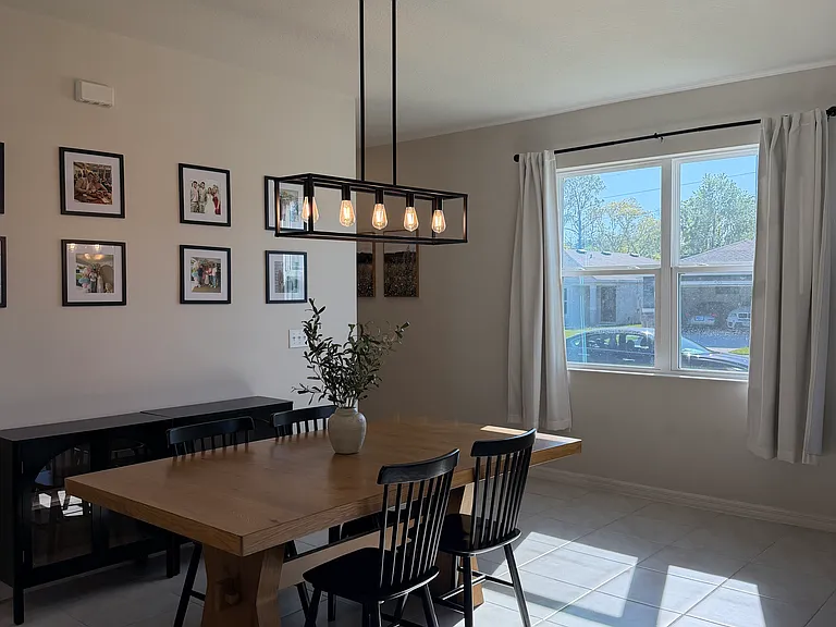 639 Alder Ln — Photo 3