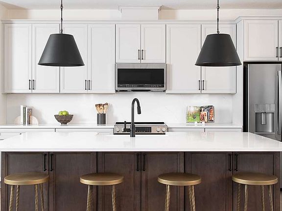 Weslyn Park - Plant II Interior Image 5