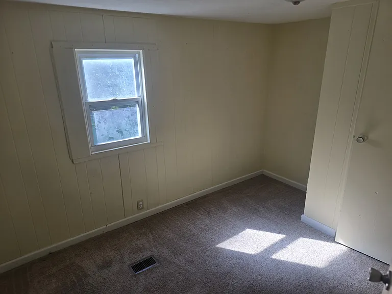 8 Cedar Grove Village St — Photo 8