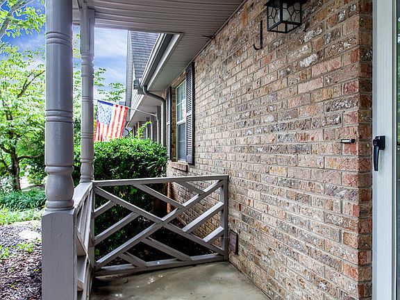 4th image of 5001 Trace Manor Ln