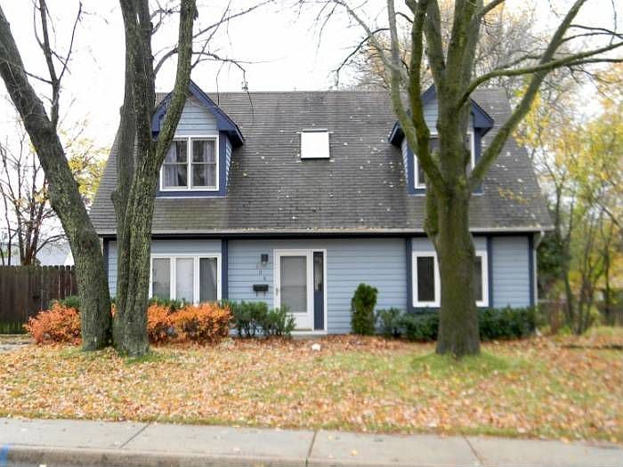 Cape Cod Style 2story