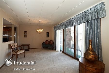 3rd image of 15725 Foxbend Ct APT 1W
