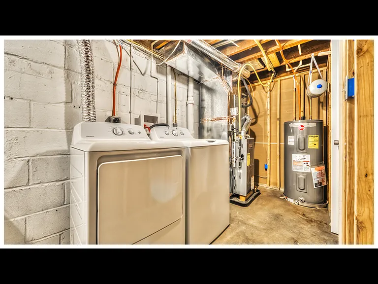 3336 W Caton Ave — Photo 31