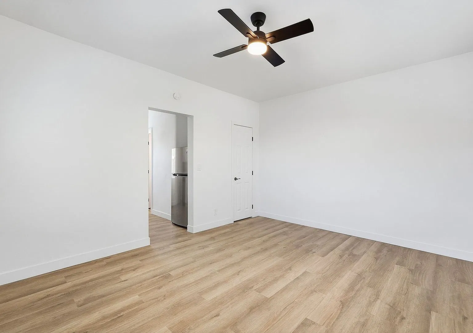 925 E. Drachman St. — Photo 4