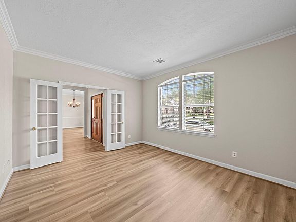 5th image of 7911 Gulf Isle Ct
