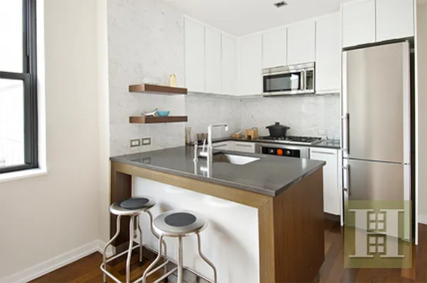 Sold by Halstead Real Estate | media 3