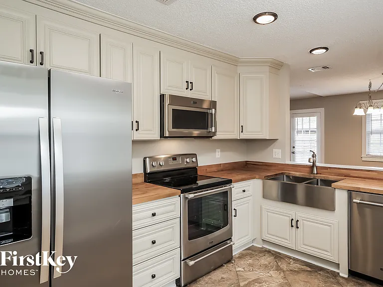 6181 Island Forest Dr — Photo 6