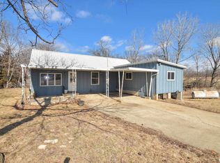 2916 N Trivoli Rd, Trivoli, IL 61569