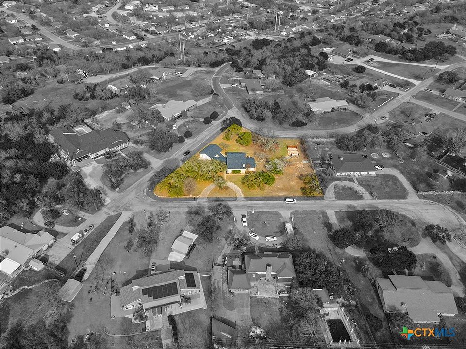 1st image of 1101 Victoria Cir