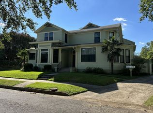 915 E 5th St #A, Texarkana, AR 71854