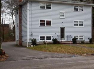 75 N Paul St APT 5, Stoughton, MA 02072