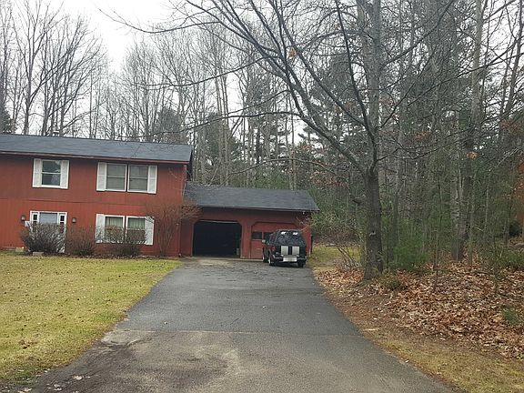 3rd image of 4394 Eagle Crest Dr