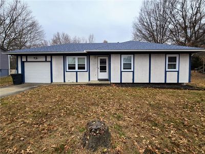 215 SE 51st Rd, Warrensburg, MO, 64093