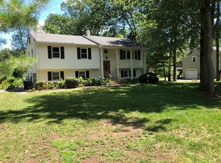 31 Cross Rd, Morris Plains, NJ 07950