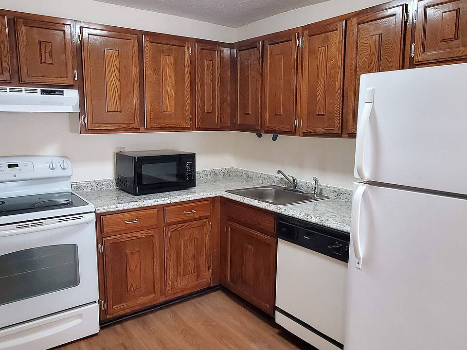 1st image of 153 Bull Hill Lane #104